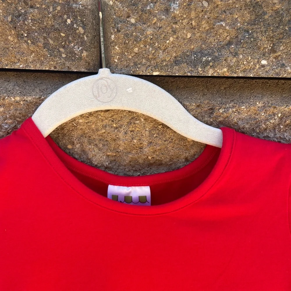 DEBORAH’S RED DRESS - Picture 4 of 6